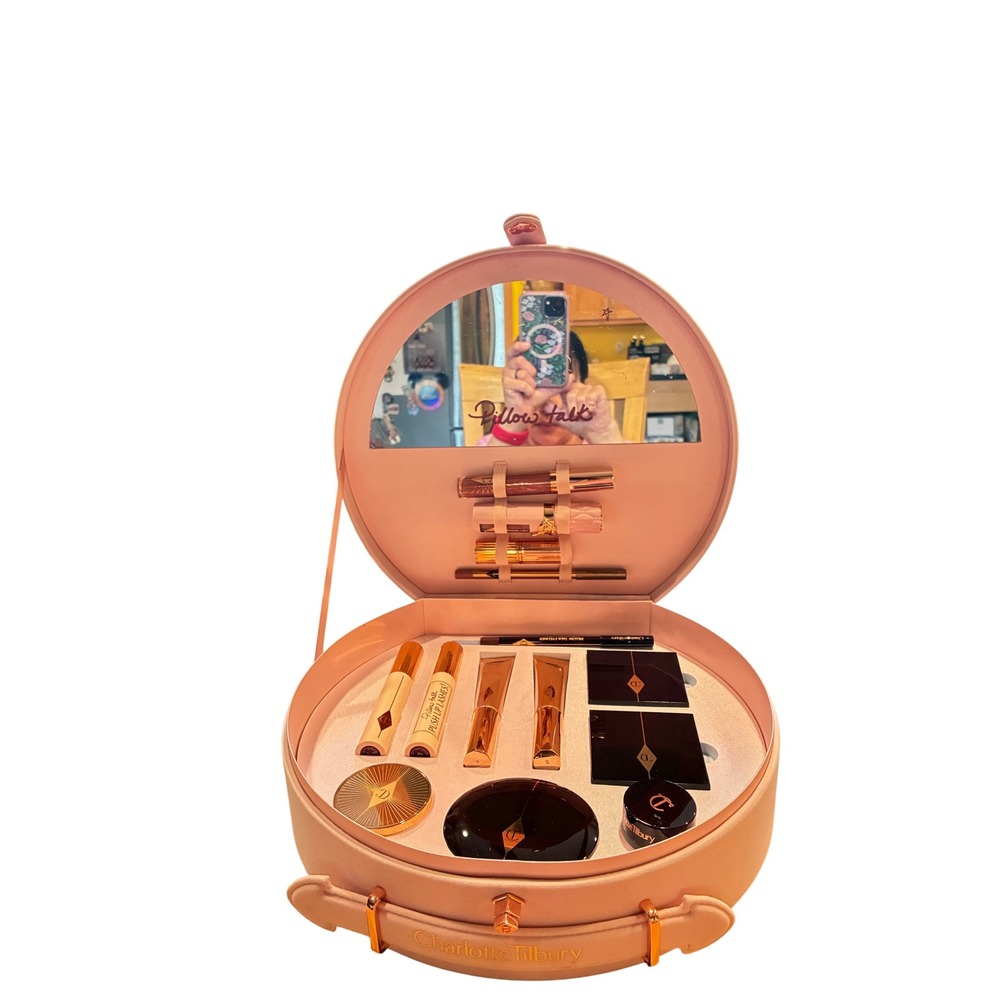 Charlotte Tilbury Pillow Talk Dreams Come True 14-Pc Full Size Makeup Vault READ - Picture 4 of 7